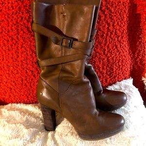 Wms Leather Ugg Boots